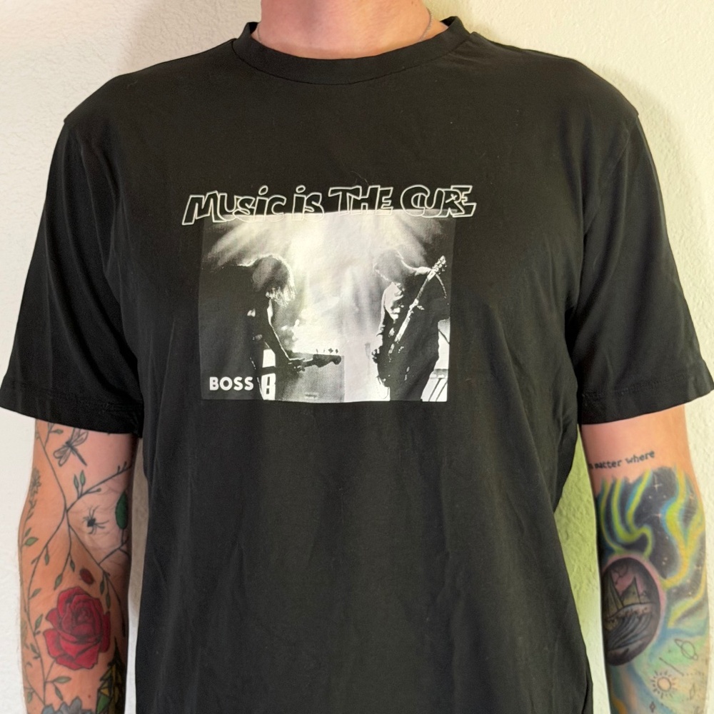 BOSS (Hugo Boss) Men’s Graphic Tee – Medium – Black “Music is the Cure”